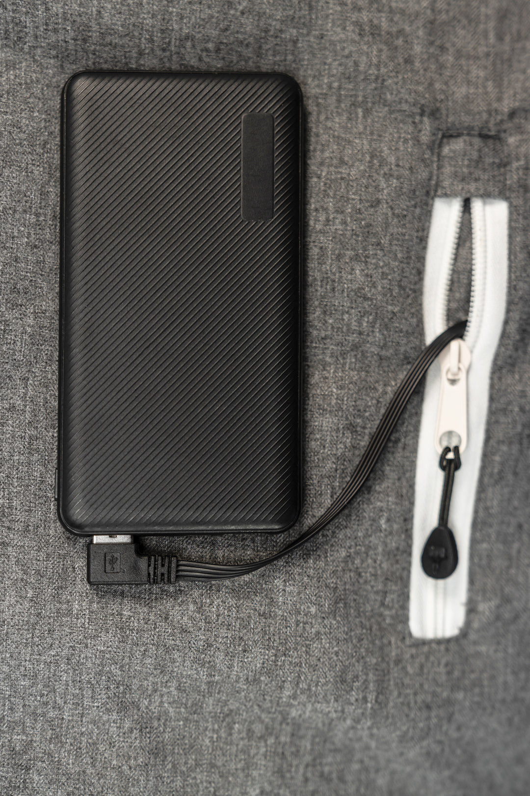 Feater - The Feet Heater Deluxe USB-Anschluss für Powerbank