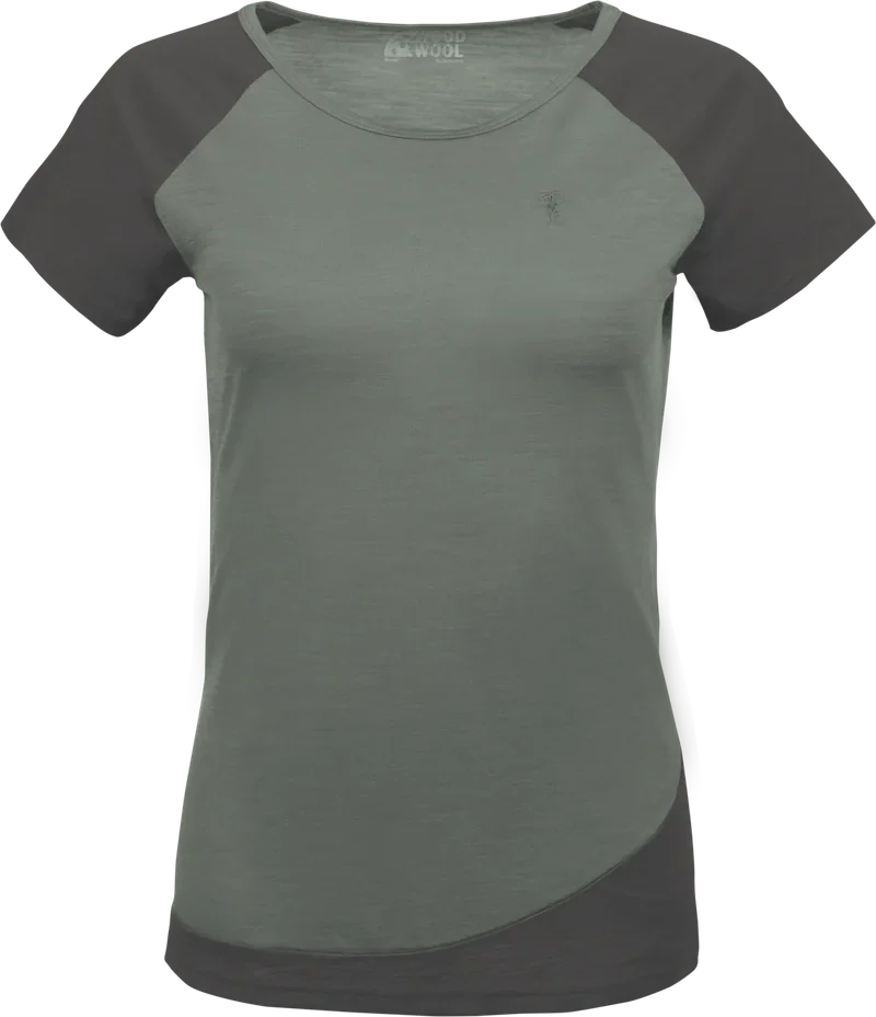 Lady Janeway in Bayberry Green / Anthracite