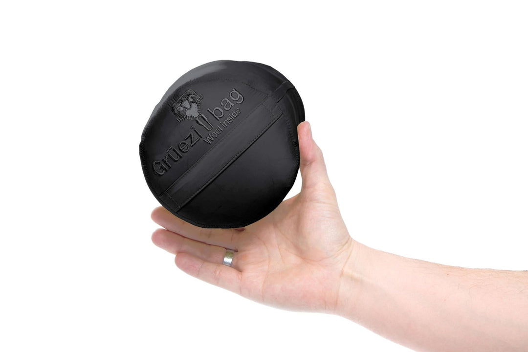 Gruezi bag DownWool Extreme light 2.0 Extra long Black edition Packmaß