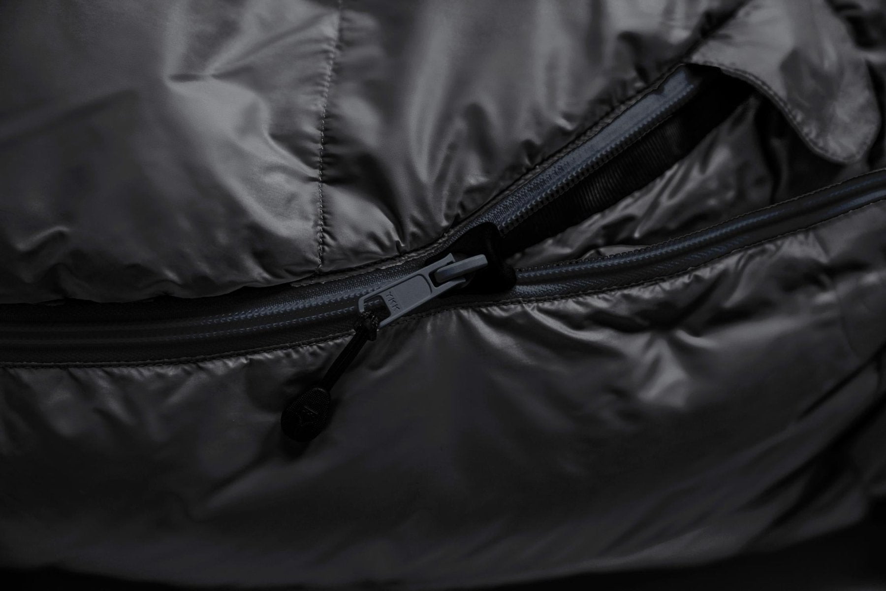 DownWool Subzero 2.0 Extra Long Black Edition Sleeping Bag with Zipper