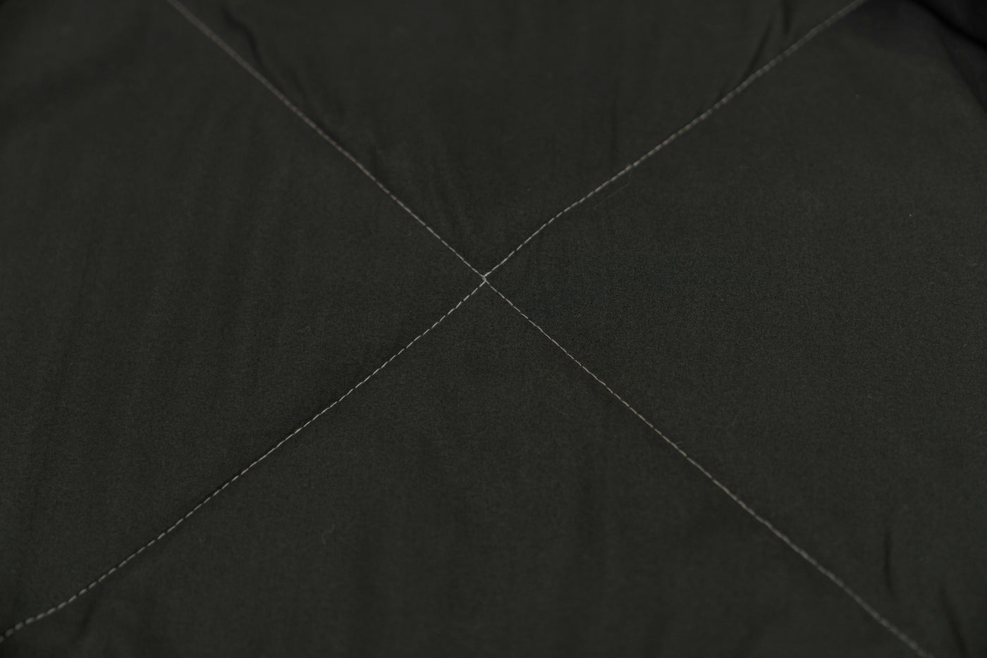 Wolldecke WellhealthBlanket Wool Nähte